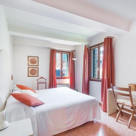 Ca' De La Comare, Relaxing And Elegant Apartment On Canal Grande البندقية المظهر الخارجي الصورة