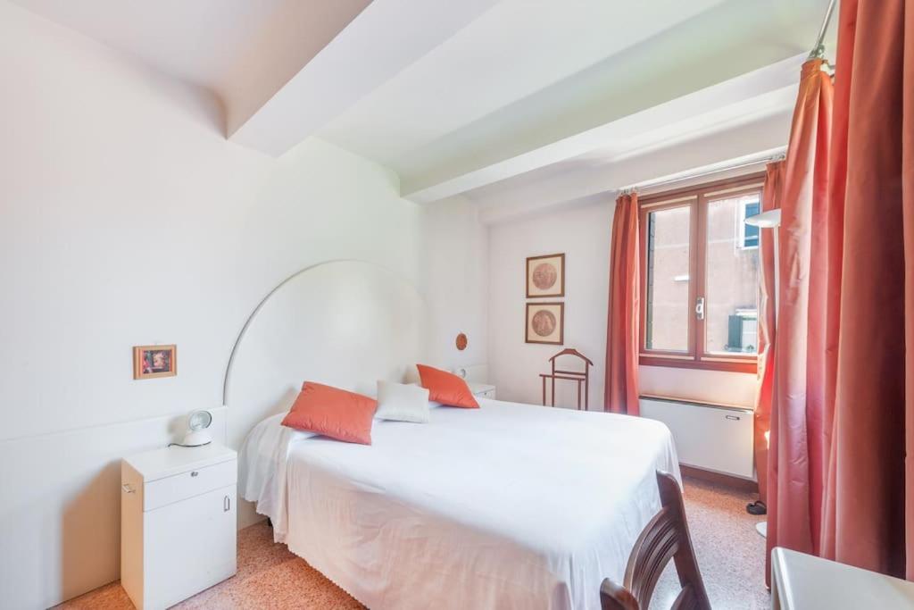 Ca' De La Comare, Relaxing And Elegant Apartment On Canal Grande البندقية المظهر الخارجي الصورة