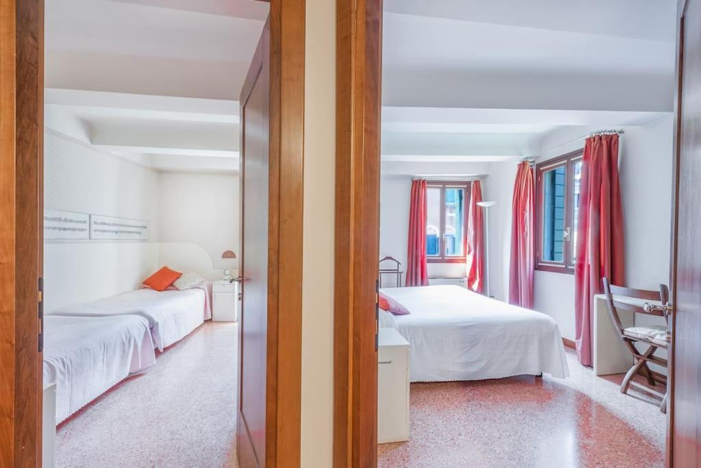 Ca' De La Comare, Relaxing And Elegant Apartment On Canal Grande البندقية المظهر الخارجي الصورة