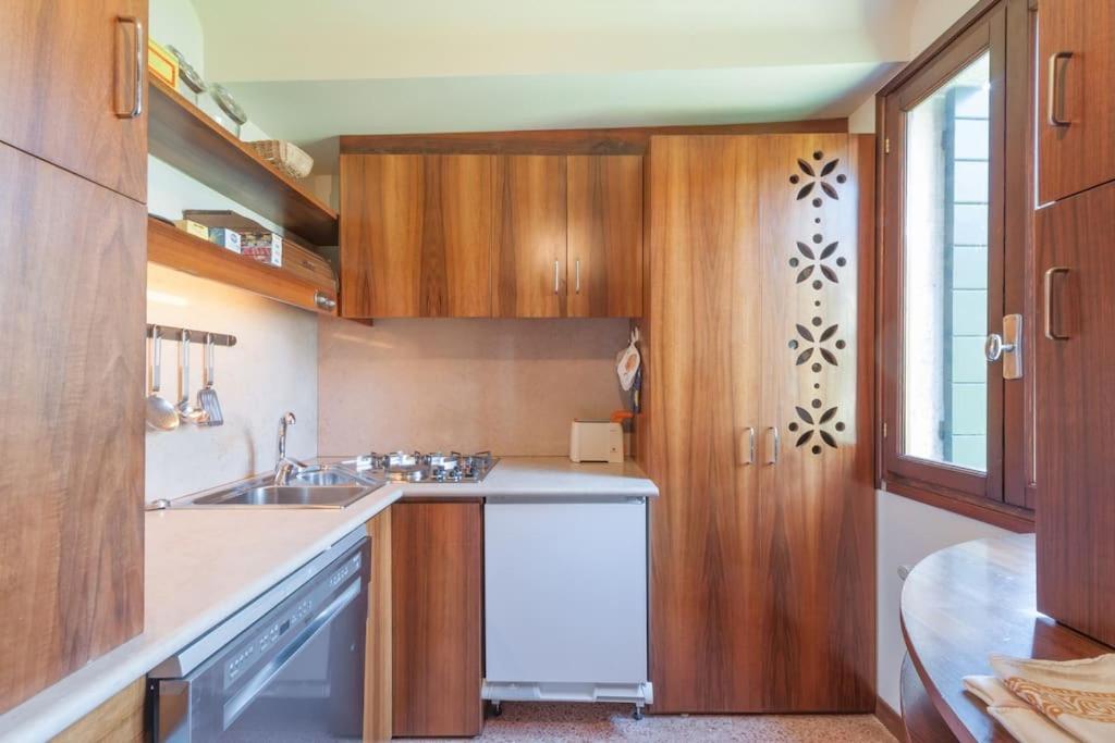 Ca' De La Comare, Relaxing And Elegant Apartment On Canal Grande البندقية المظهر الخارجي الصورة